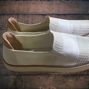 UGG SAMMY SLEP ON LOAFERS